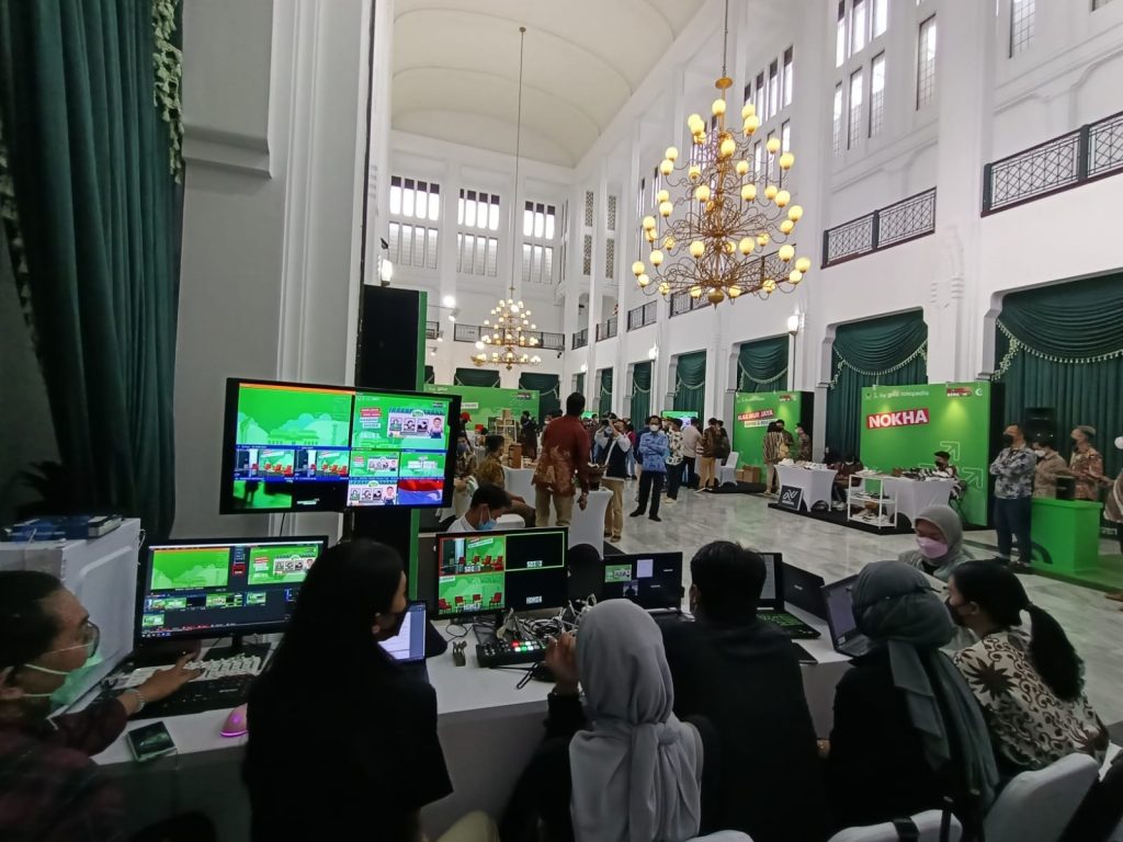 jasa live streaming zoom Depok