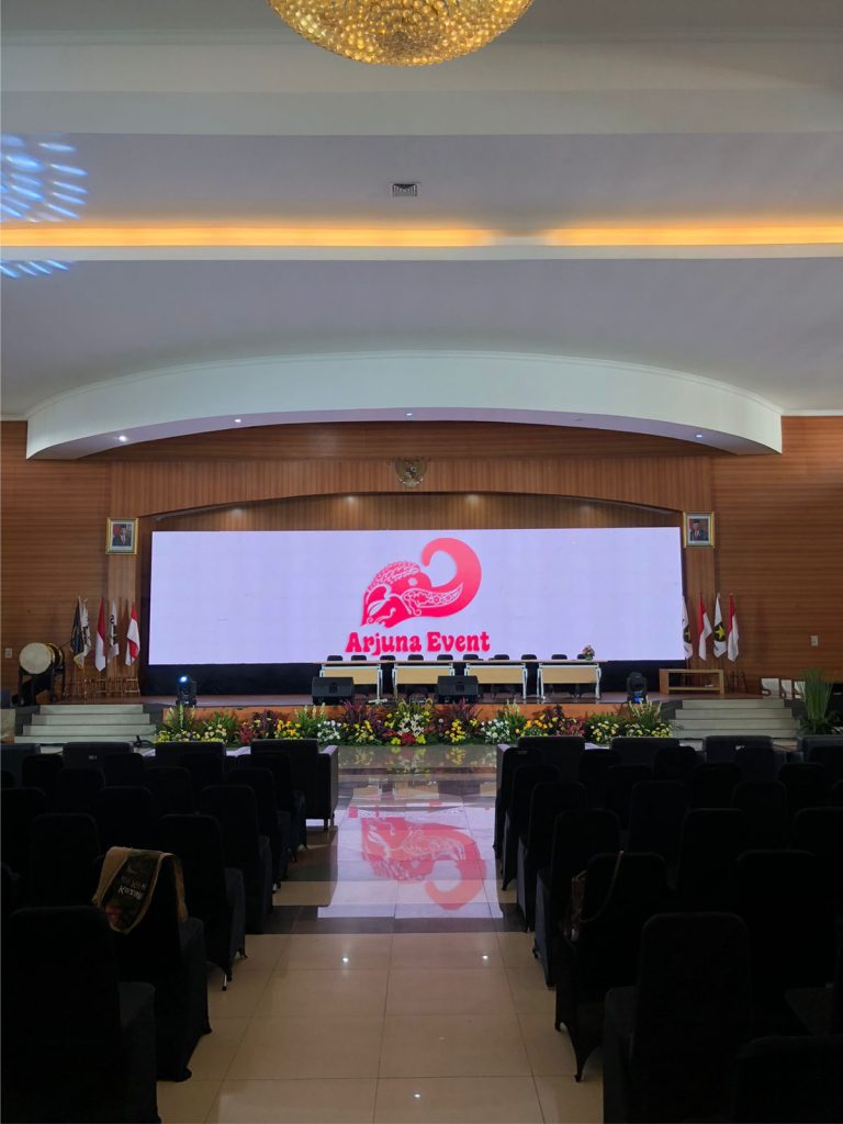 Rental LED Bogor - LED ukuran 12 X 3 meter RAKERNAS PARTAI UMMAT(1)